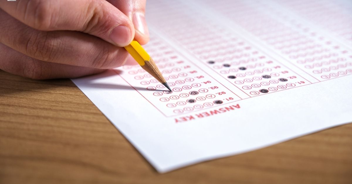 Confira o Gabarito oficial do ENEM 2025 Confira o gabarito oficial do ENEM 2025