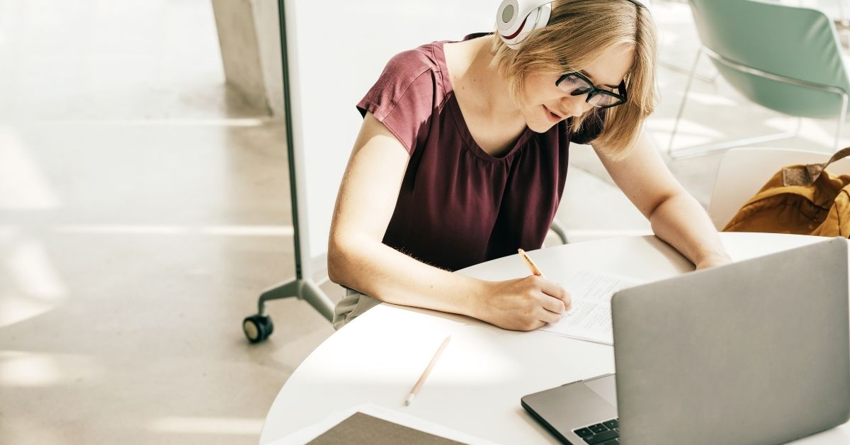 pós-graduação com desconto Faça sua pós-graduação com desconto! Saiba onde estudar