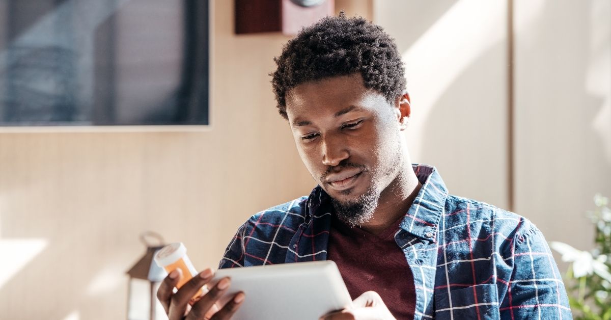 Faculdade presencial ou EAD Faculdade presencial ou EAD: qual escolher em 2026?