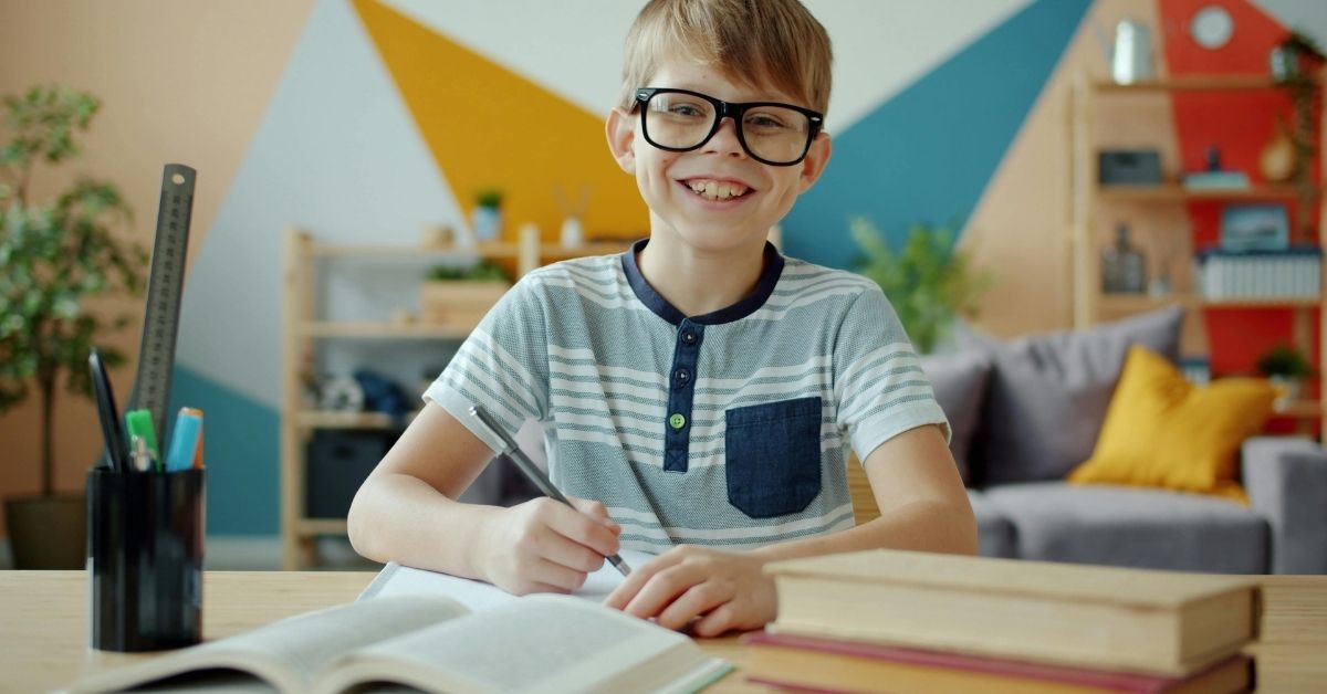 Criança Alfabetizada Criança Alfabetizada